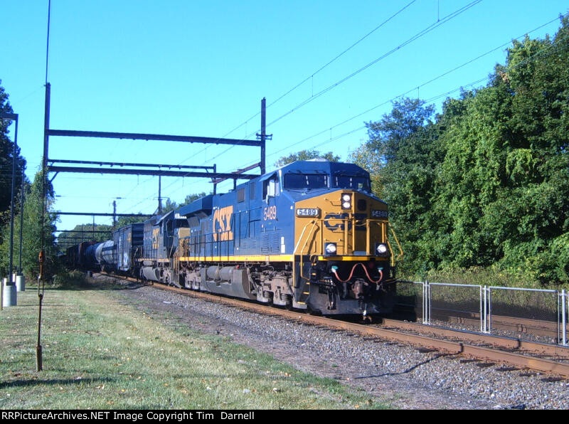 CSX 5489 leading Q410